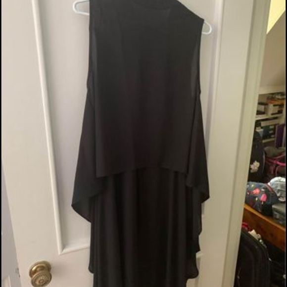 Funky black blouse - Picture 2 of 3